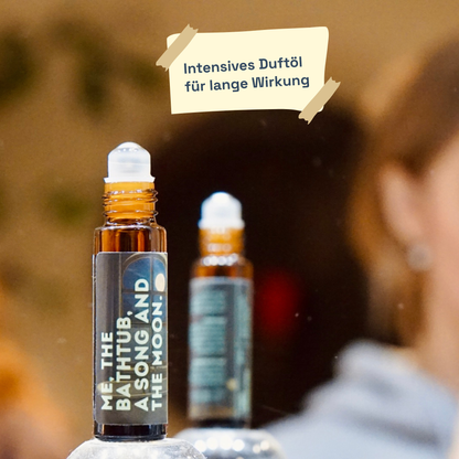 Me, The Bathtub, A Song And The Moon.